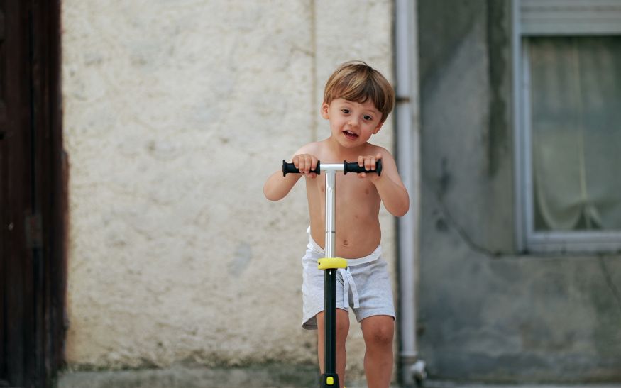 Od jakiego wieku hulajnoga dla dziecka?